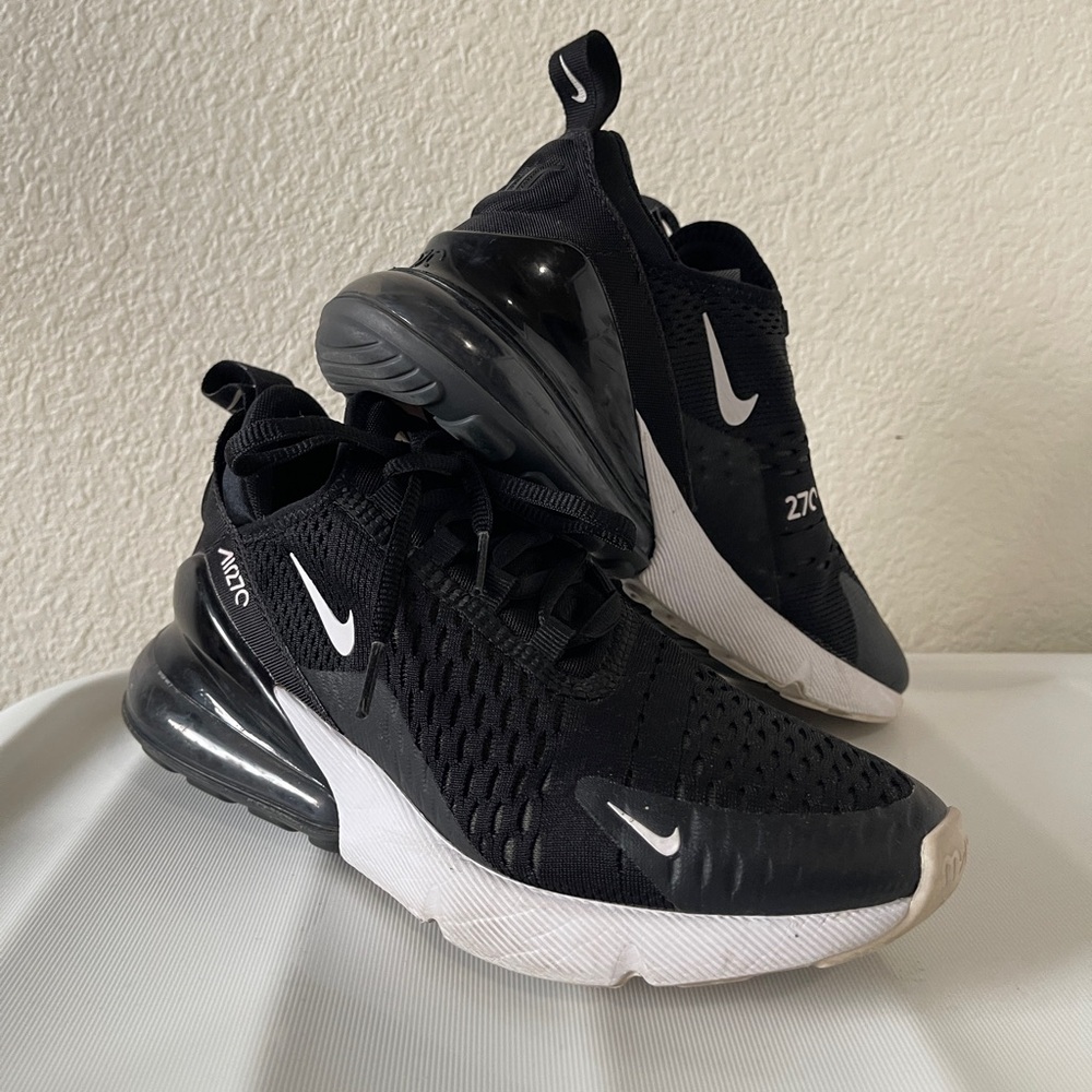 Nike Air Max 270